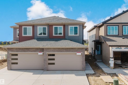 8510 223A Street Nw, Edmonton, AB 