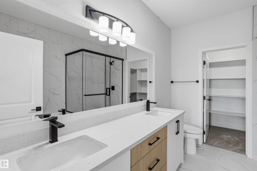 8510 223A Street Nw, Edmonton, AB 