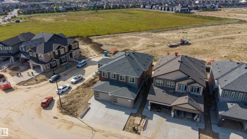 8510 223A Street Nw, Edmonton, AB 