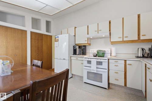 9936 190 Street Nw, Edmonton, AB 