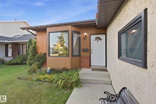 9936 190 Street Nw, Edmonton, AB 