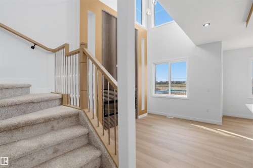 8506 223A Street Nw, Edmonton, AB 