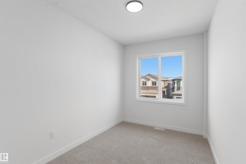 8506 223A Street Nw, Edmonton, AB 