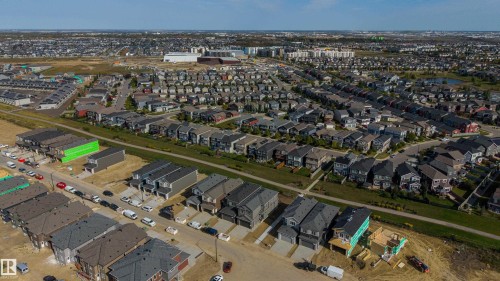 8506 223A Street Nw, Edmonton, AB 