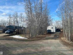 54500 LAC STE ANNE Trail  Rural Sturgeon County, AB T8R 1Z1