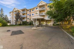 #205 10511 42 AV NW  Edmonton, AB T6J 7G8