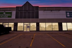 2840 Calgary Trail Edmonton, AB T6J 6V7