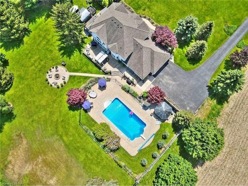 717 Metler Road, Fenwick, ON - Outdoor With In Ground Pool With View