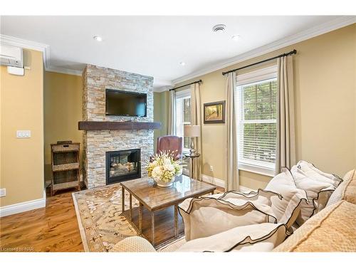 2-233 King Street, Niagara-On-The-Lake, ON - Indoor Photo Showing Living Room With Fireplace