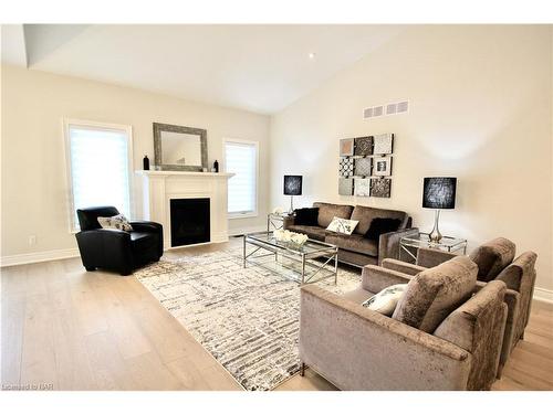 12 Peachtree Lane, Niagara-On-The-Lake, ON - Indoor Photo Showing Living Room With Fireplace