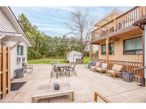 9208 Lundys Lane Lane, Niagara Falls, ON - Outdoor With Deck Patio Veranda With Exterior