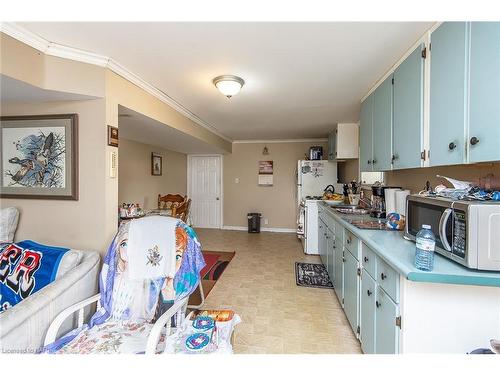 255 Mellanby Avenue, Port Colborne, ON - Indoor Photo Showing Kitchen