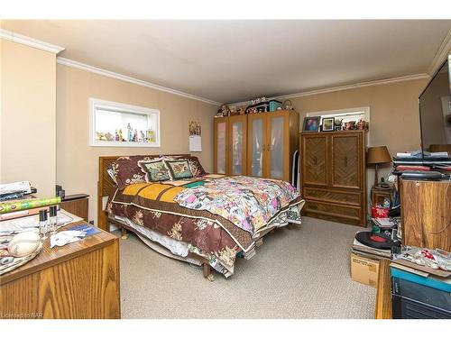 255 Mellanby Avenue, Port Colborne, ON - Indoor Photo Showing Bedroom
