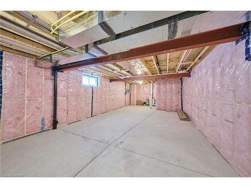 454 Old Course Trail, Welland, ON - Indoor Photo Showing Basement