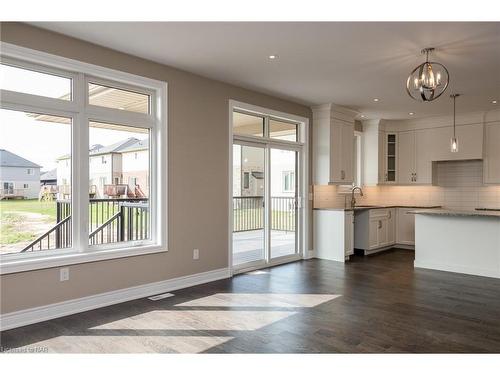 Lot 4 Anchor Road, Allanburg, ON - Indoor Photo Showing Kitchen With Upgraded Kitchen