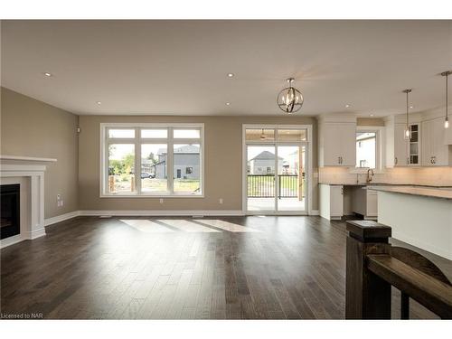 Lot 4 Anchor Road, Allanburg, ON - Indoor Photo Showing Other Room With Fireplace