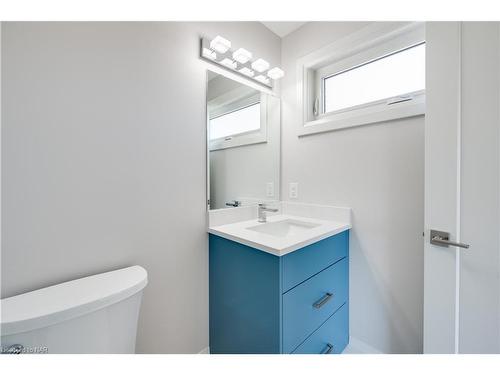 Lot 1 Anchor Road, Allanburg, ON - Indoor Photo Showing Bathroom