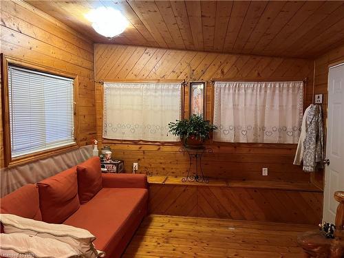 695 Lakeside Road, Fort Erie, ON - Indoor Photo Showing Other Room