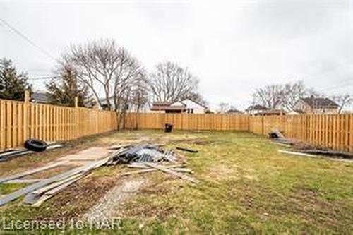 132 Franklin Avenue, Port Colborne, ON - Outdoor With Backyard
