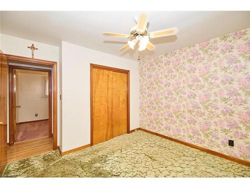 5644 Green Avenue, Niagara Falls, ON - Indoor Photo Showing Other Room