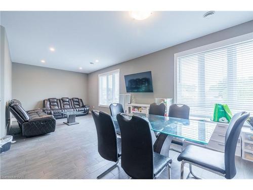 80 B Townline Road W, St. Catharines, ON - Indoor Photo Showing Dining Room