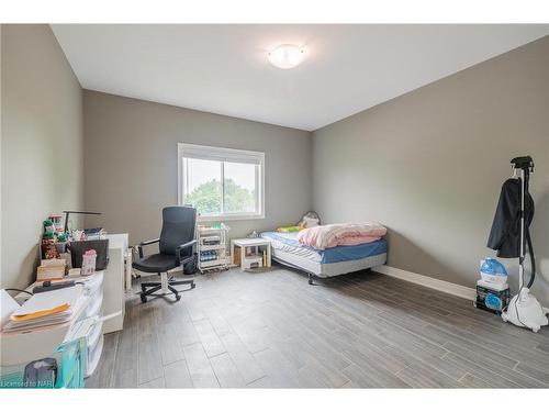 80 B Townline Road W, St. Catharines, ON - Indoor Photo Showing Bedroom