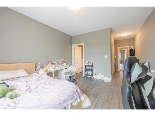 80 B Townline Road W, St. Catharines, ON - Indoor Photo Showing Bedroom