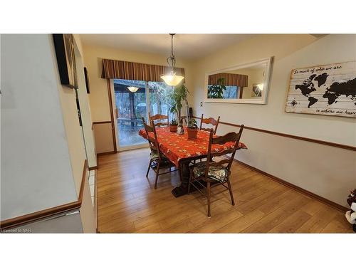 44 Rosemore Road, St. Catharines, ON - Indoor Photo Showing Dining Room