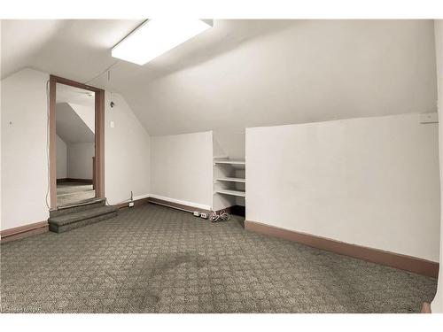 145 Welland Avenue, St. Catharines, ON - Indoor Photo Showing Other Room