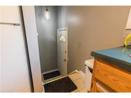 29 Lillian Place, Fort Erie, ON - Indoor Photo Showing Other Room