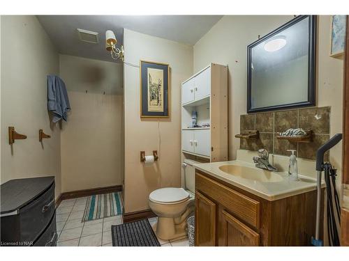 29 Lillian Place, Fort Erie, ON - Indoor Photo Showing Bathroom