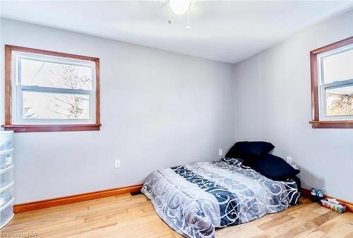 2721 North Shore Drive, Lowbanks, ON - Indoor Photo Showing Bedroom