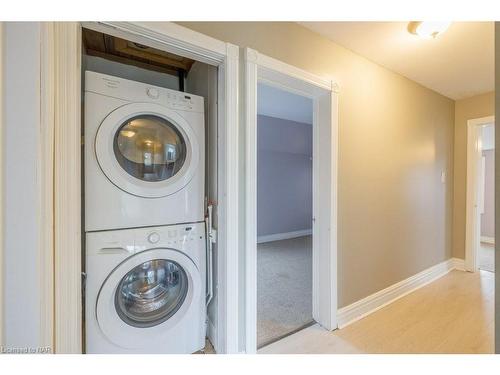 967 Niagara Parkway, Fort Erie, ON - Indoor Photo Showing Laundry Room