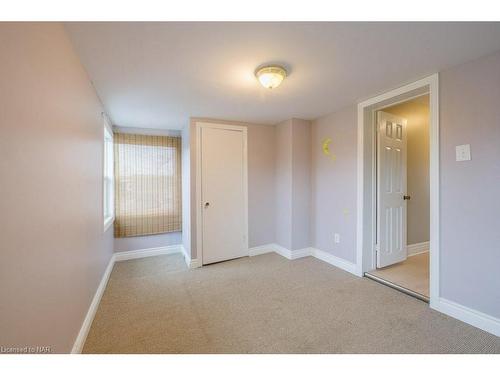 967 Niagara Parkway, Fort Erie, ON - Indoor Photo Showing Other Room