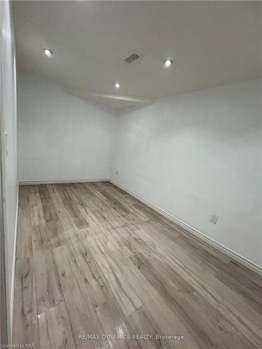 7 Slater Circle W, Brampton, ON - Indoor Photo Showing Other Room
