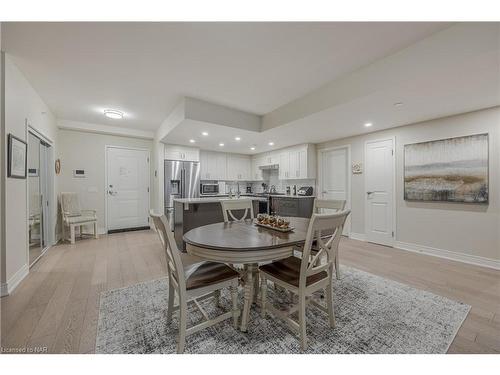 10 Albert Street E, Thorold, ON - Indoor Photo Showing Dining Room