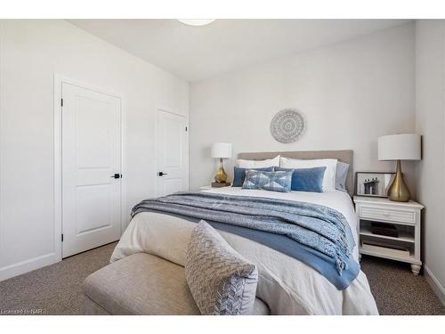 8B Shores Lane, Crystal Beach, ON - Indoor Photo Showing Bedroom