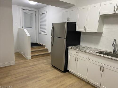 46 Chestnut Street, Port Colborne, ON - Indoor Photo Showing Kitchen