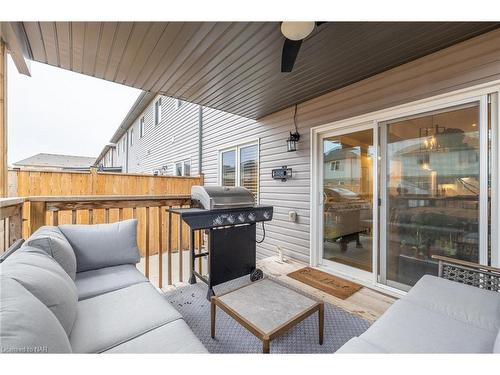 27 Harmony Way, Thorold, ON - Outdoor With Deck Patio Veranda With Exterior