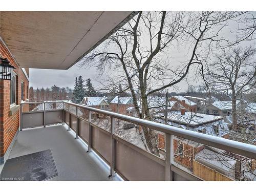 404-14 Norris Place, St. Catharines, ON - Outdoor With Balcony With Exterior