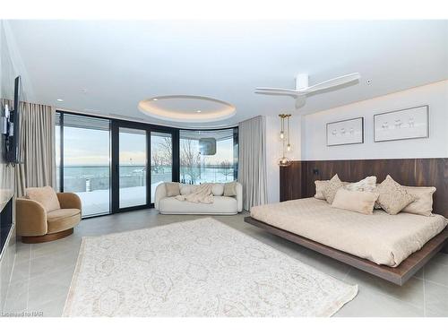 201-3823 Terrace Lane, Crystal Beach, ON - Indoor Photo Showing Bedroom