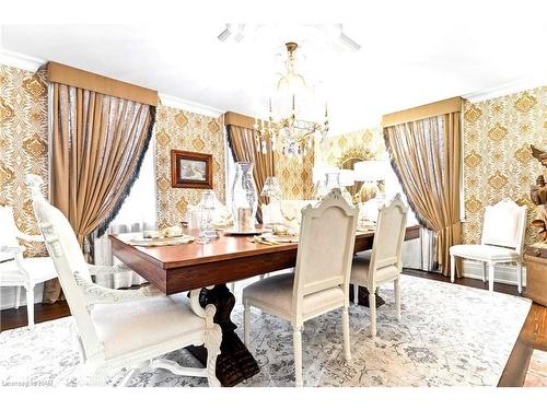 94 Prideaux Street, Niagara-On-The-Lake, ON - Indoor Photo Showing Dining Room