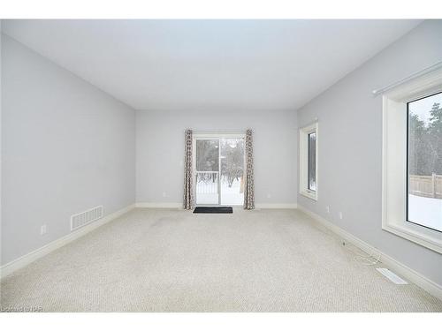 884 Burwell Street, Fort Erie, ON - Indoor Photo Showing Other Room