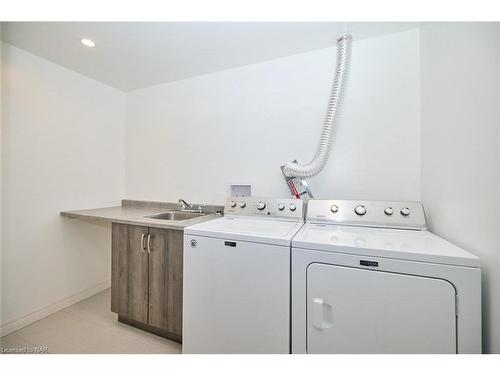 884 Burwell Street, Fort Erie, ON - Indoor Photo Showing Laundry Room