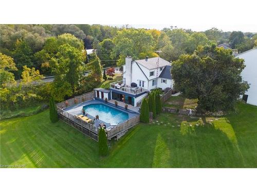 1539 St. Paul Street West Street W, St. Catharines, ON - Outdoor With In Ground Pool