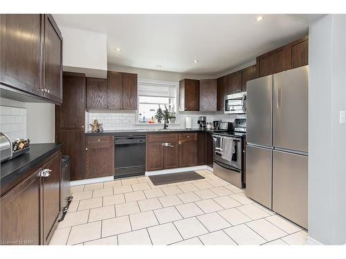 124 Killaly Street E, Port Colborne, ON - Indoor Photo Showing Kitchen With Double Sink