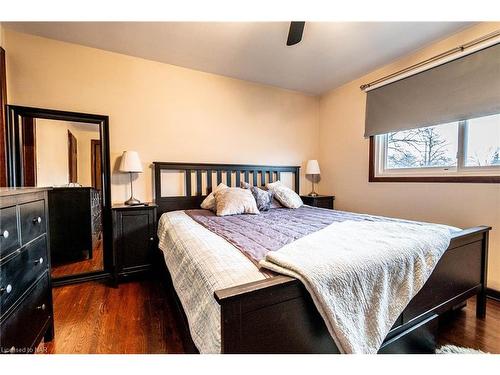 79 Glen Park Road, St. Catharines, ON - Indoor Photo Showing Bedroom