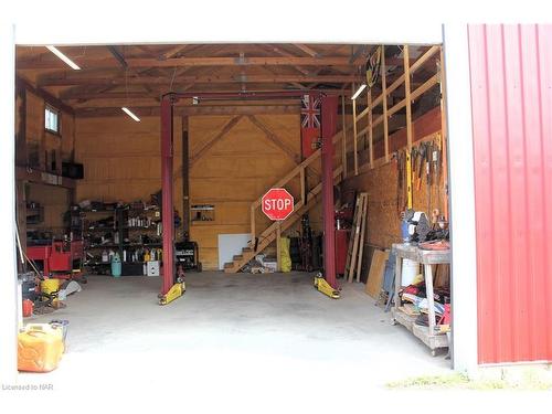 4511 Miller Road, Port Colborne, ON - Indoor Photo Showing Garage