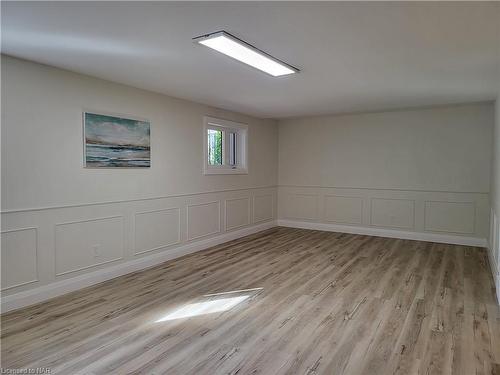 1 1/2 Corbett Avenue, St. Catharines, ON - Indoor Photo Showing Other Room