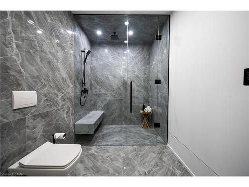 6 Firelane 11A Street, Niagara-On-The-Lake, ON - Indoor Photo Showing Bathroom